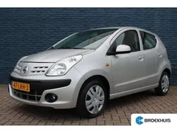 Grijs, metallic lak Gebruikt 2010 Nissan Pixo Hatchback | € 3.900 (Eerlijke prijs)