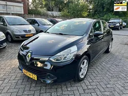 Zwart Gebruikt 2013 Renault Clio R.S. Expression Hatchback | € 5.250 (Eerlijke prijs)