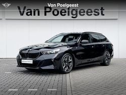 Zwart, metallic lak Gebruikt 2024 BMW 520 Comfort Edition Stationwagen | € 74.900