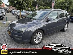 Grijs Gebruikt 2007 Ford Focus Futura Stationwagen | € 1.350 (Goede deal)