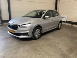 Grijs Gebruikt 2023 Skoda Fabia Ambition Hatchback | € 16.950 (Eerlijke prijs)