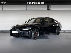 Saphirschwarz metallic (zwart metallic) Gebruikt 2024 BMW 420 M Sport Coupé | € 55.900 (Eerlijke prijs)