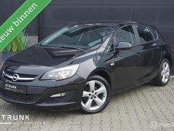 Zwart Gebruikt 2012 Opel Astra Cosmo Hatchback | € 4.950 (Eerlijke prijs)