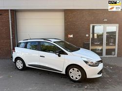 Wit Gebruikt 2014 Renault Clio GrandTour Authentique Stationwagen | € 5.499 (Goede deal)