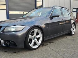 Grijs Gebruikt 2006 BMW 325 Executive Stationwagen | € 2.950