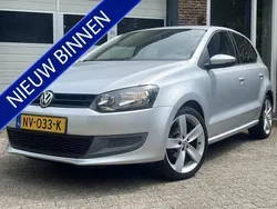 Grijs Gebruikt 2010 VW Polo Trendline Hatchback | € 4.949 (Eerlijke prijs)