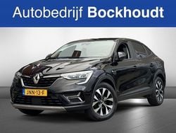 Zwart Gebruikt 2022 Renault Arkana SUV | € 21.900 (Goede deal)