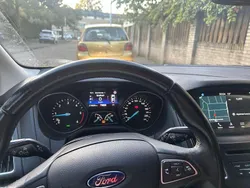 Zwart Gebruikt 2017 Ford Focus Titanium Stationwagen | € 5.999