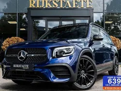 Blauw Gebruikt 2022 Mercedes GLB200 AMG line SUV | € 39.900