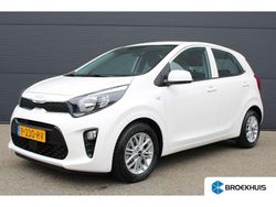 Wit Gebruikt 2022 Kia Picanto 2 Hatchback | € 17.400 (Eerlijke prijs)
