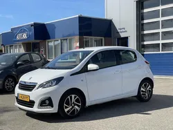 Wit Gebruikt 2021 Peugeot 108 Allure Hatchback | € 10.950 (Eerlijke prijs)
