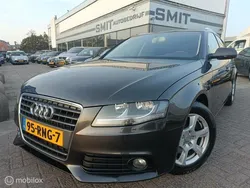 Grijs, metallic lak Gebruikt 2011 Audi A4 Business Stationwagen | € 7.900 (Eerlijke prijs)