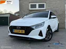 Wit Gebruikt 2022 Hyundai i20 Premium Hatchback | € 20.279 (Eerlijke prijs)
