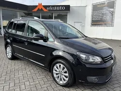 Zwart, metallic lak Gebruikt 2012 VW Touran Highline MPV | € 11.440 (Iets duurder)