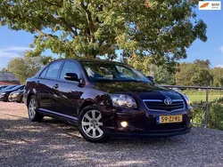 Rood Gebruikt 2008 Toyota Avensis Business Edition Sedan | € 4.975 (Eerlijke prijs)