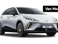 Wit Nieuw 2025 MG MG4 EV Trophy Hatchback | € 36.450 (Eerlijke prijs)