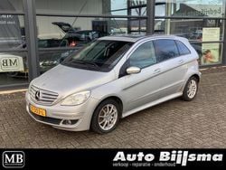 Grijs Gebruikt 2006 Mercedes B200 MPV | € 5.250 (Eerlijke prijs)