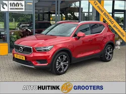 Rood, metallic lak Gebruikt 2022 Volvo XC40 Inscription SUV | € 33.795 (Super prijs)