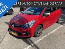 Rood Gebruikt 2016 Renault Clio GrandTour GT Stationwagen | € 10.895 (Eerlijke prijs)
