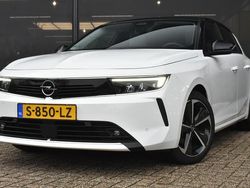 Wit Gebruikt 2023 Opel Astra Elegance Hatchback | € 21.895 (Eerlijke prijs)