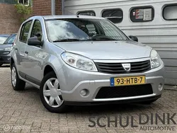 Grijs Gebruikt 2009 Dacia Sandero Ambiance Hatchback | € 1.450 (Goede deal)