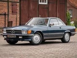 Blauwnautikblaumetallic Gebruikt 1987 Mercedes SL300 Cabriolet | € 39.900