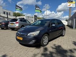 Blauw Gebruikt 2010 Opel Astra Edition Hatchback | € 2.999 (Goede deal)