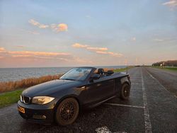 Zwart Gebruikt 2012 BMW 118 Cabriolet M Sport Cabriolet | € 7.995 (Eerlijke prijs)