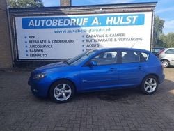 Blauw Gebruikt 2005 Mazda 3 Hatchback | € 1.950 (Eerlijke prijs)