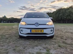 Wit Gebruikt 2018 VW up! Beats Hatchback | € 8.250 (Goede deal)