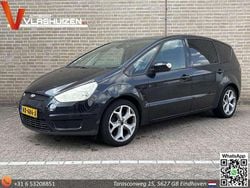 Zwart Gebruikt 2007 Ford S-MAX S MPV | € 2.150 (Eerlijke prijs)
