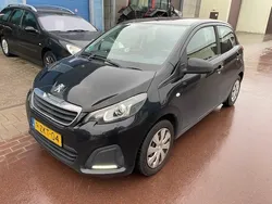 Zwart Gebruikt 2015 Peugeot 108 Access Hatchback | € 5.950 (Eerlijke prijs)