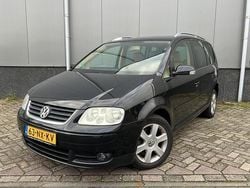 Zwart Gebruikt 2004 VW Touran Highline MPV | € 1.999 (Eerlijke prijs)