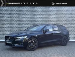 Zwart Gebruikt 2021 Volvo V60 R-Design Stationwagen | € 33.399 (Duur)