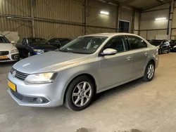 Grijs Gebruikt 2011 VW Jetta Comfortline Sedan | € 5.500 (Eerlijke prijs)