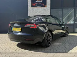 Zwart Gebruikt 2021 Tesla Model 3 Long Range AWD Sedan | € 28.499 (Eerlijke prijs)