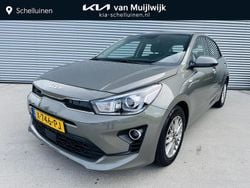 Groen Gebruikt 2024 Kia Rio Hatchback | € 19.950 (Eerlijke prijs)
