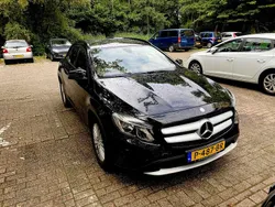 Zwart Gebruikt 2016 Mercedes GLA200 Business SUV | € 18.500 (Eerlijke prijs)