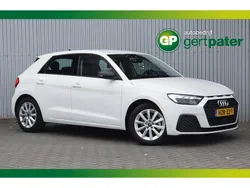 Wit Gebruikt 2024 Audi A1 Sportback Hatchback | € 27.750 (Eerlijke prijs)