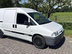 Gebruikt 2002 Peugeot Expert Comfort Van | € 3.000