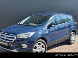 Blauw Gebruikt 2017 Ford Kuga Trend SUV | € 12.445 (Goede deal)