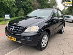 Zwart Gebruikt 2005 Mercedes ML350 SUV | € 8.500 (Eerlijke prijs)