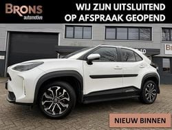 Wit Gebruikt 2023 Toyota Yaris Cross SUV | € 27.985 (Eerlijke prijs)
