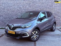 Grijs Gebruikt 2017 Renault Captur Zen SUV | € 7.950 (Goede deal)