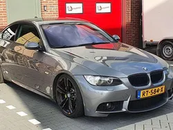 Grijs Gebruikt 2007 BMW 325 Coupé | € 14.500