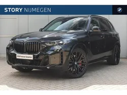 Zwart Gebruikt 2023 BMW X5 Executive SUV | € 97.950 (Eerlijke prijs)