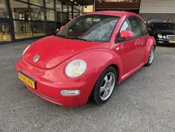Rood Gebruikt 2001 VW Beetle Highline Hatchback | € 740 (Super prijs)