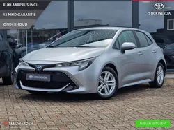 , metallic lak Gebruikt 2022 Toyota Corolla Business Edition Hatchback | € 17.450 (Goede deal)