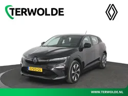 Zwart Gebruikt 2023 Renault Mégane Evolution Hatchback | € 23.945 (Goede deal)