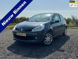Grijs Gebruikt 2009 Renault Clio R.S. Collection Hatchback | € 2.888 (Iets duurder)